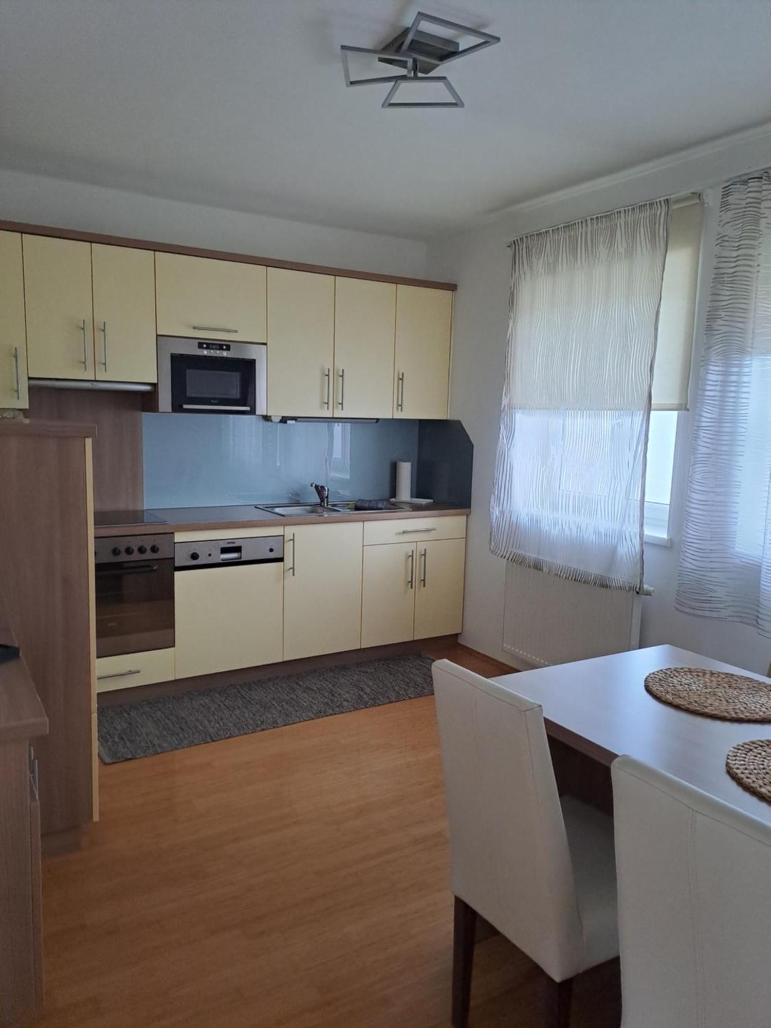 Hausmannstatten Apartmenthausmannstaetten מראה חיצוני תמונה